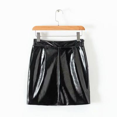 купить Юбка из лакированной кожи